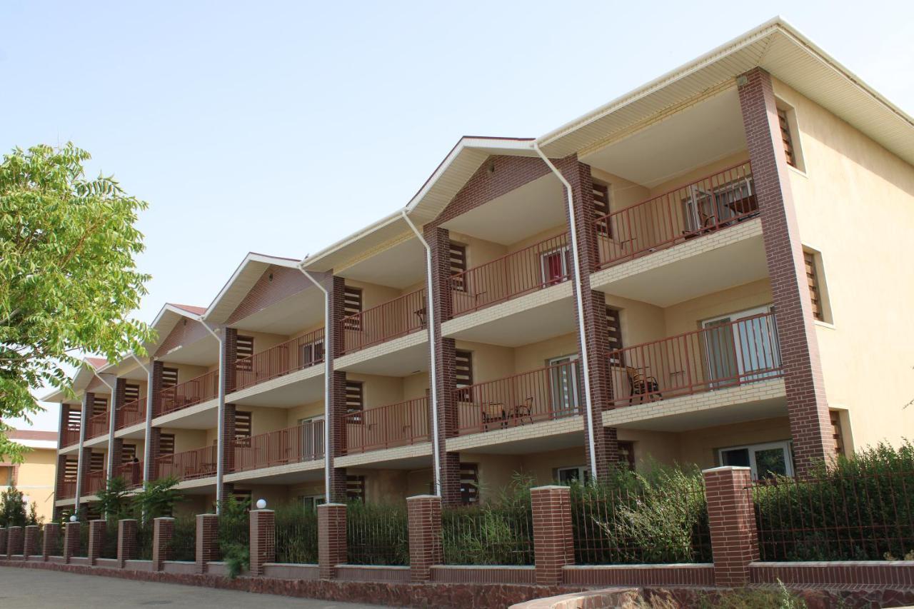 Guest House Dostar - Жағажай Үй Достар Aktau  Eksteriør billede