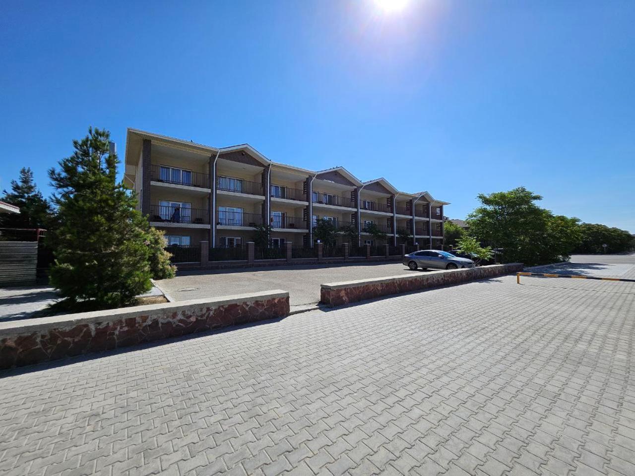 Guest House Dostar - Жағажай Үй Достар Aktau  Eksteriør billede